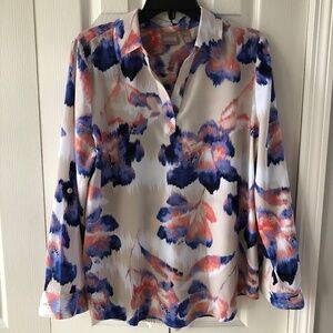 Chico's, Womens floral blouse/shirt, adjustable sleeve length, Size 1 (Med), EUC